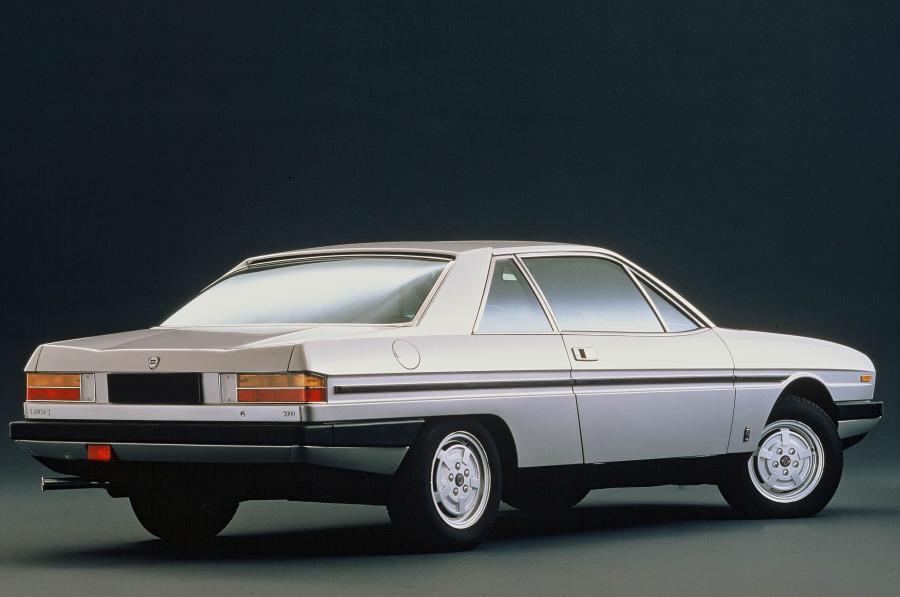  Lancia Gamma 1976 года  (фото 2 из 4)